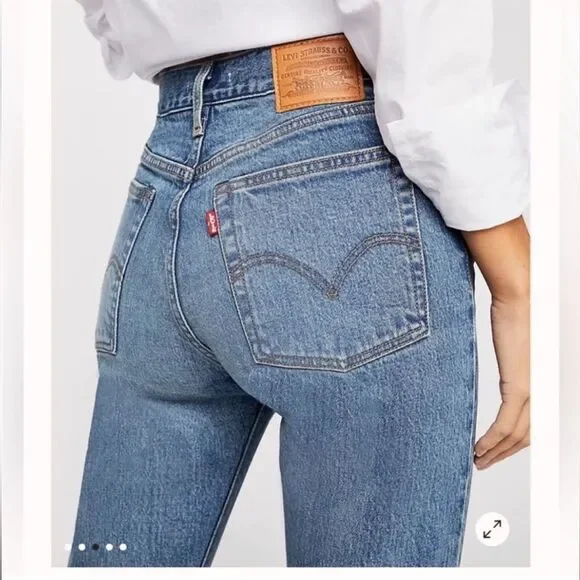 Levi’s Wedgie Straight Button Fly Classic Blue Mom Jeans Size 24 - Picture 1 of 14